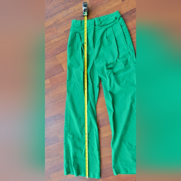 Eva Mendes Green pants - Picture 6 of 12